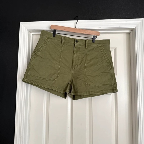 Madewell The Perfect Vintage Fatigue Short Desert Olive
size 33 - Picture 6 of 12